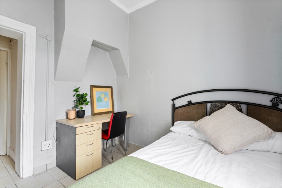 9 Bedroom Property for Sale in Observatory Western Cape